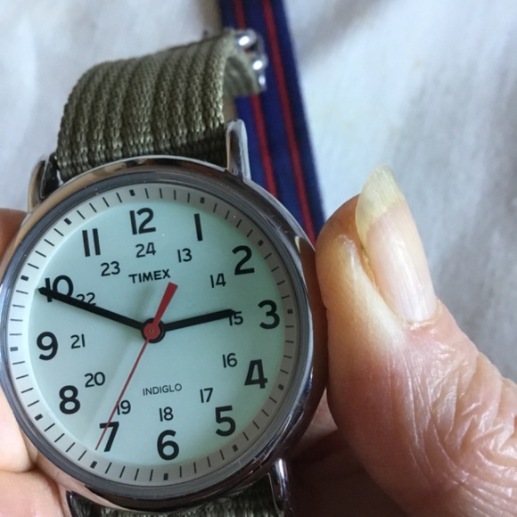 Time. Indiglo Watch - Picture 3 of 5